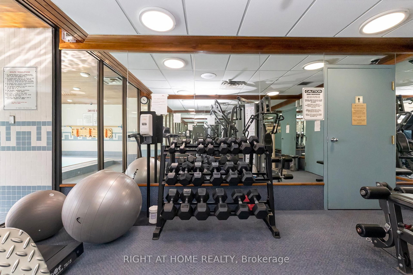 1360 Rathburn Road E, Unit 1507 - Photo 37