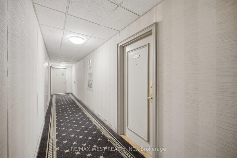 112 - 75 Emmett Ave, Toronto, M6M 5A7 | Image 3