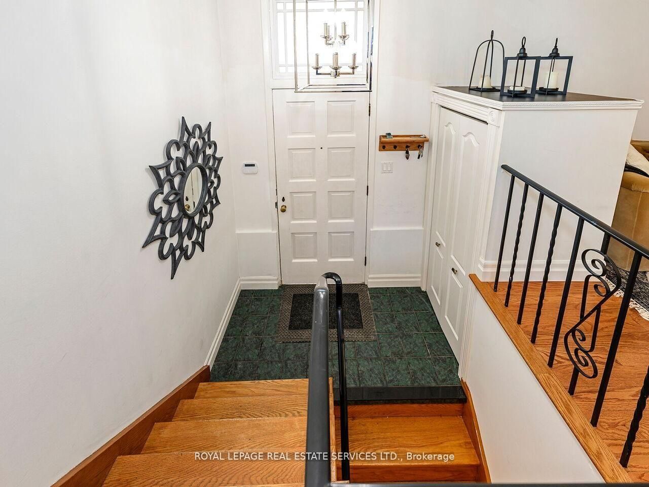 1602 Carletta Drive - Photo 6