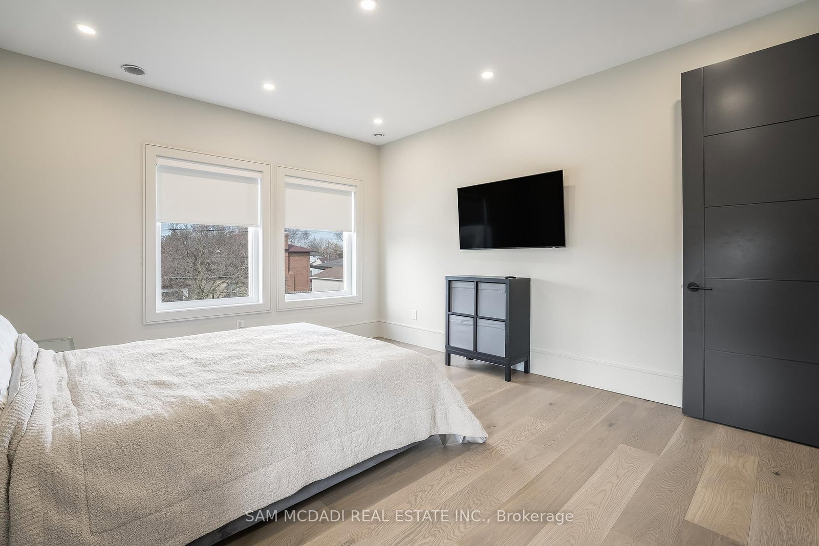 1019 Strathy Avenue - Photo 28