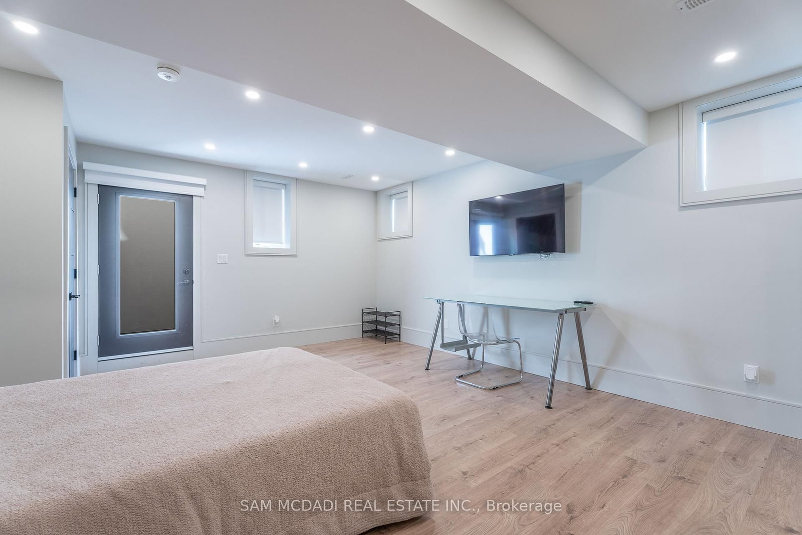 1019 Strathy Avenue - Photo 35