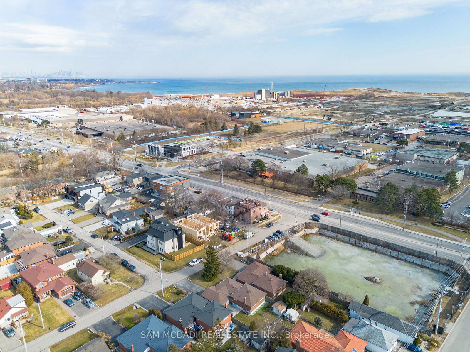 1019 Strathy Avenue - Photo 40