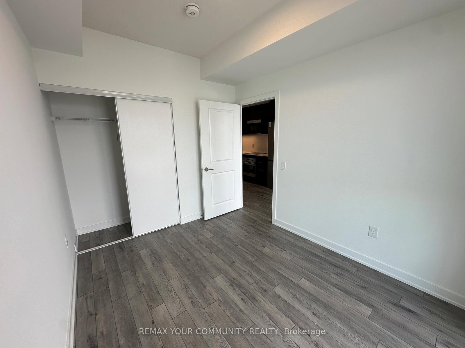 15 Skyridge Drive, Unit 1418 - Photo 7