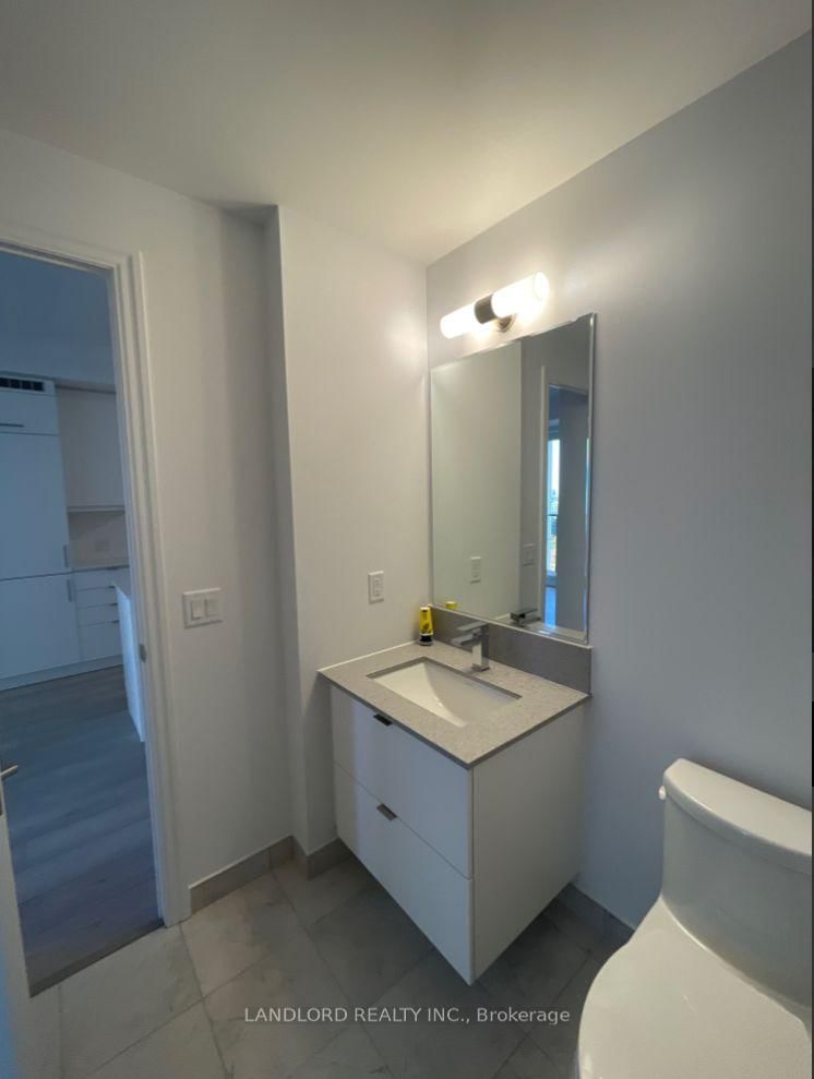 36 Elm Drive W, Unit 703 - Photo 17