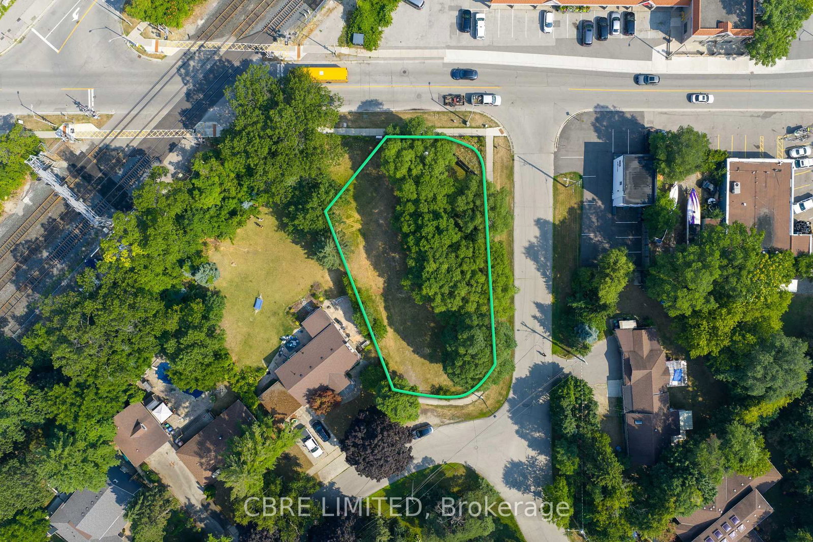 1110 Lorne Park Road - Photo 2