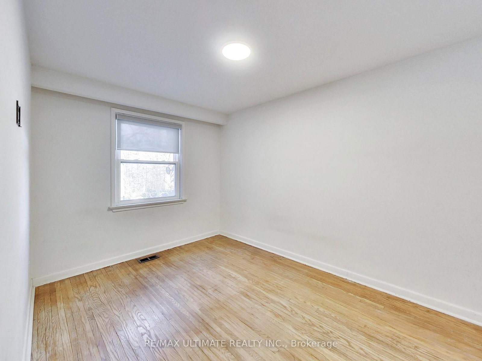 120 Edinborough Court - Photo 11