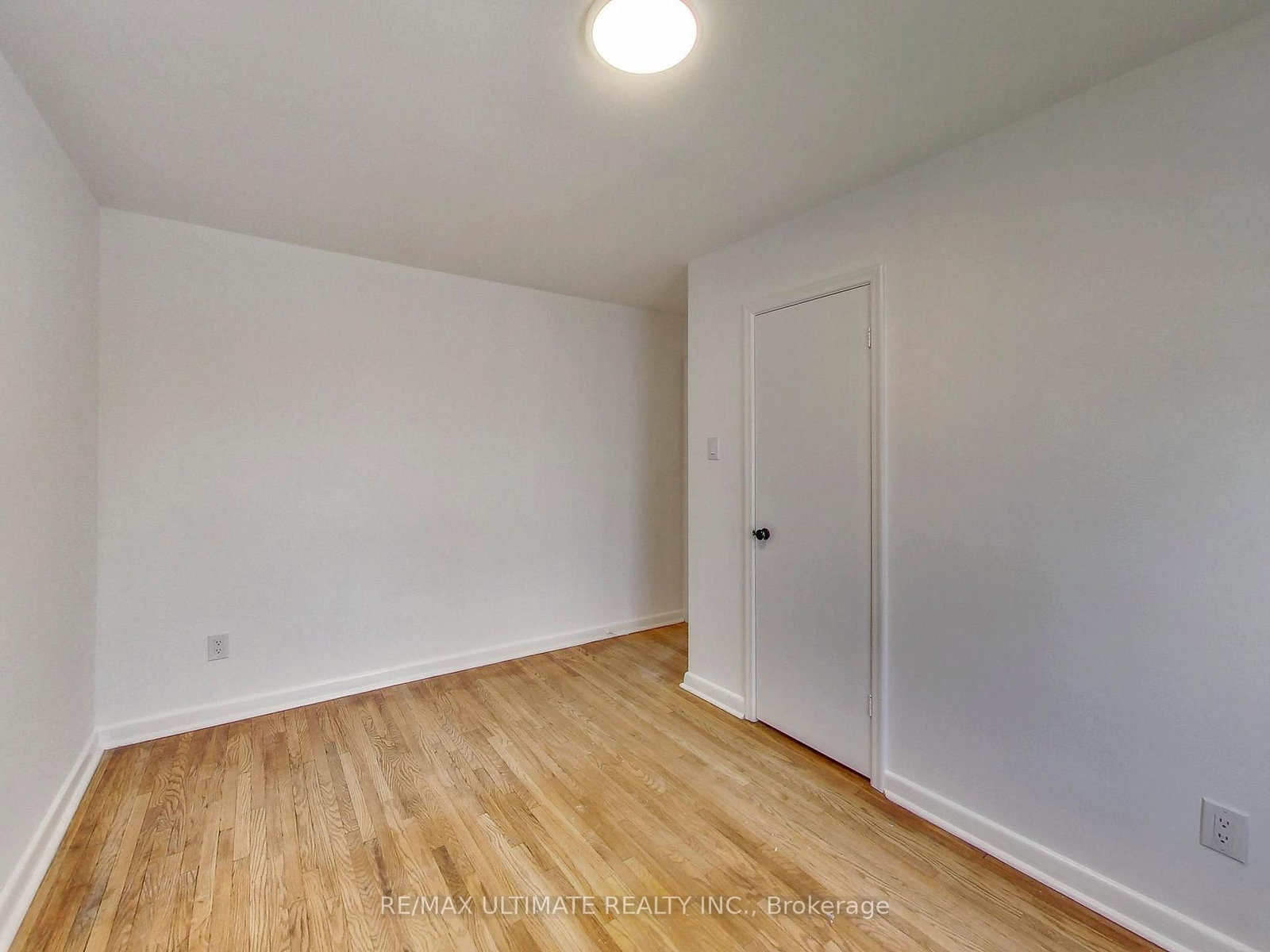 120 Edinborough Court - Photo 17