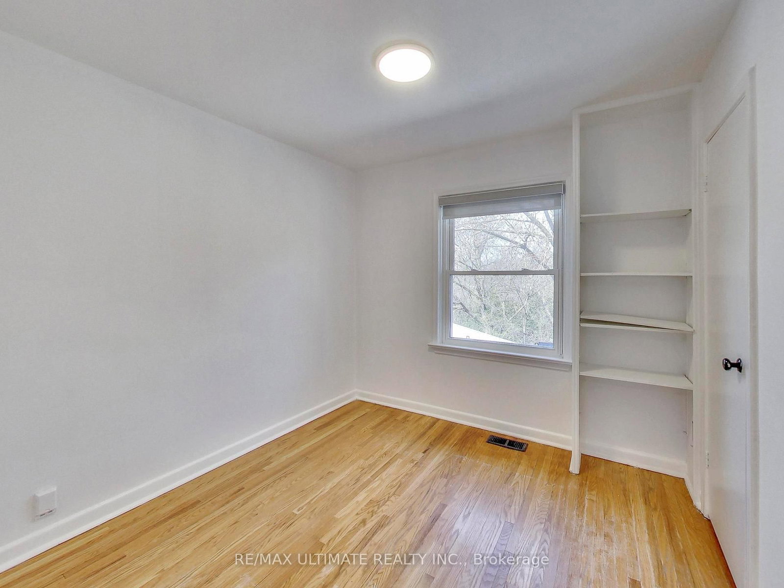 120 Edinborough Court - Photo 18