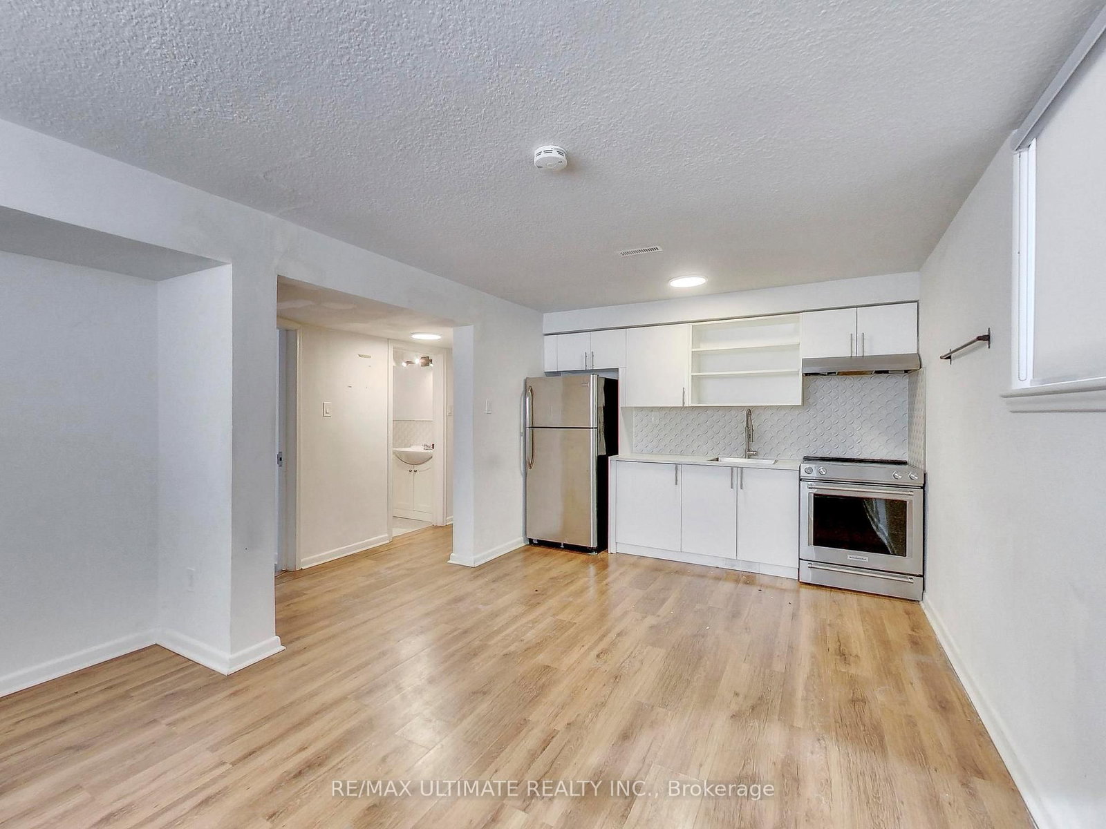 120 Edinborough Court - Photo 23