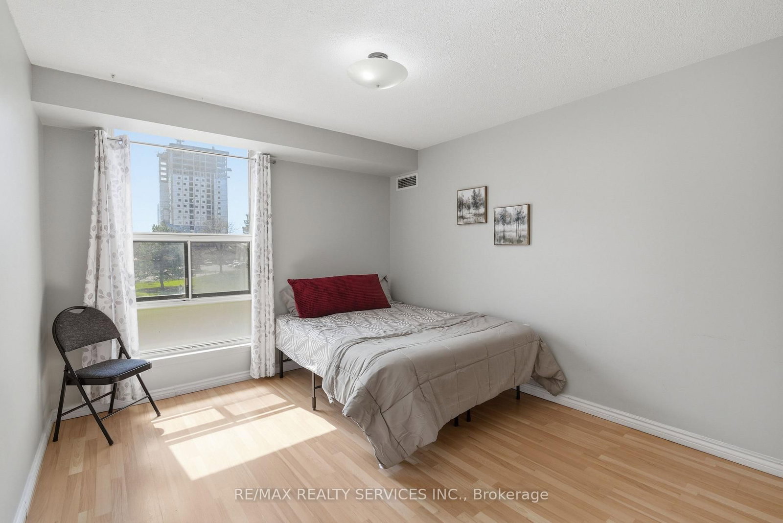 18 Knightsbridge Road, Unit 304 - Photo 26