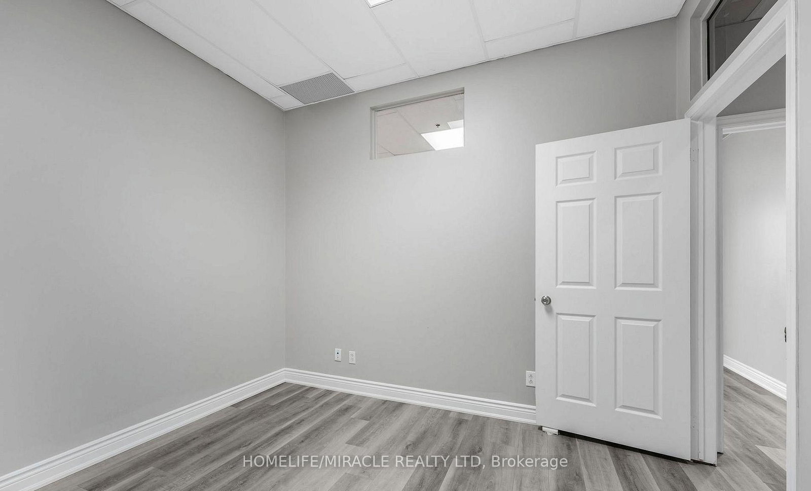 2 Automatic Drive, Unit 112 {Main Floor} - Photo 19