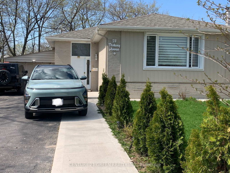 28 Parkway Ave, Brampton, L6X 2G4 | Image 3