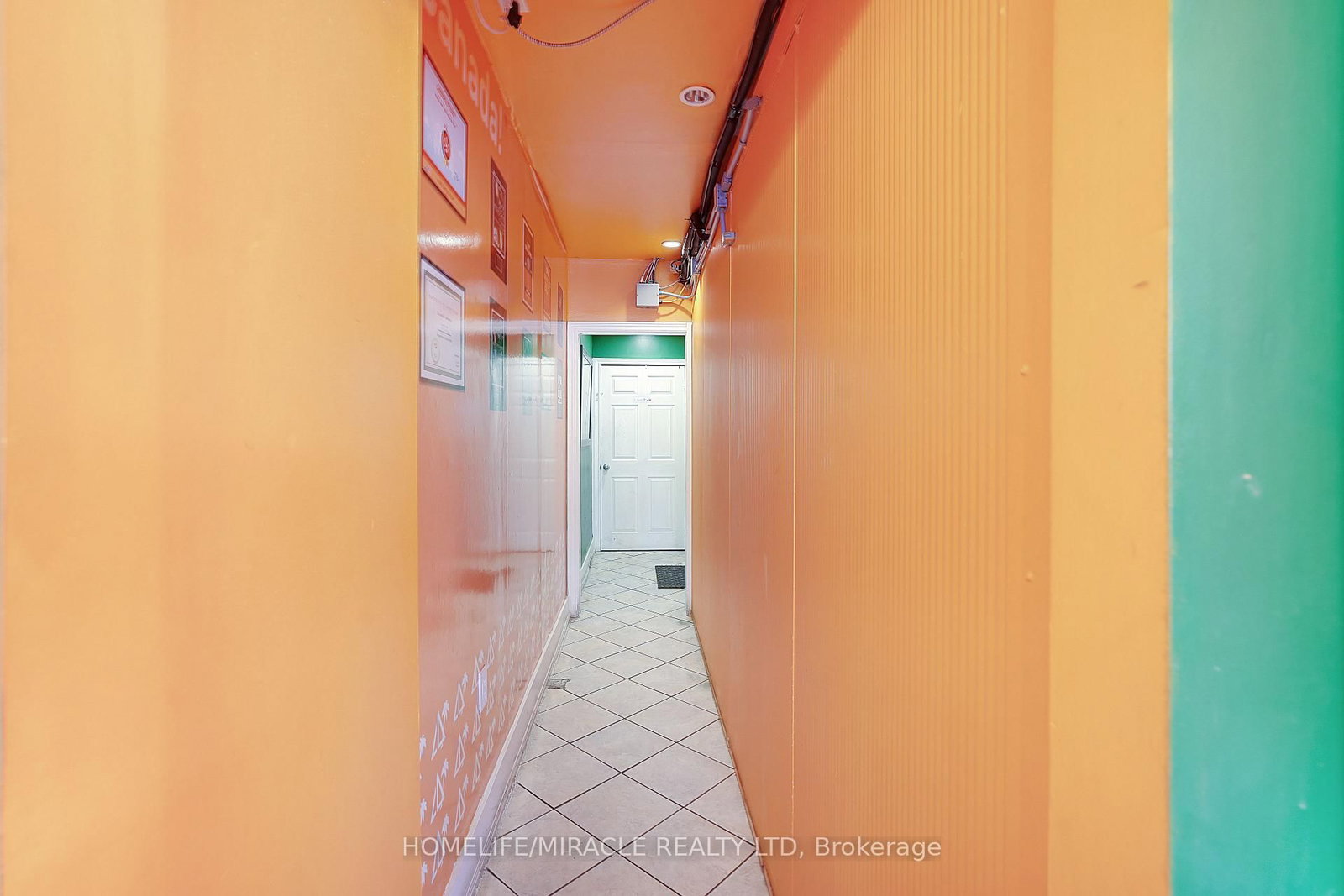 723 Lakeshore Road E - Photo 21
