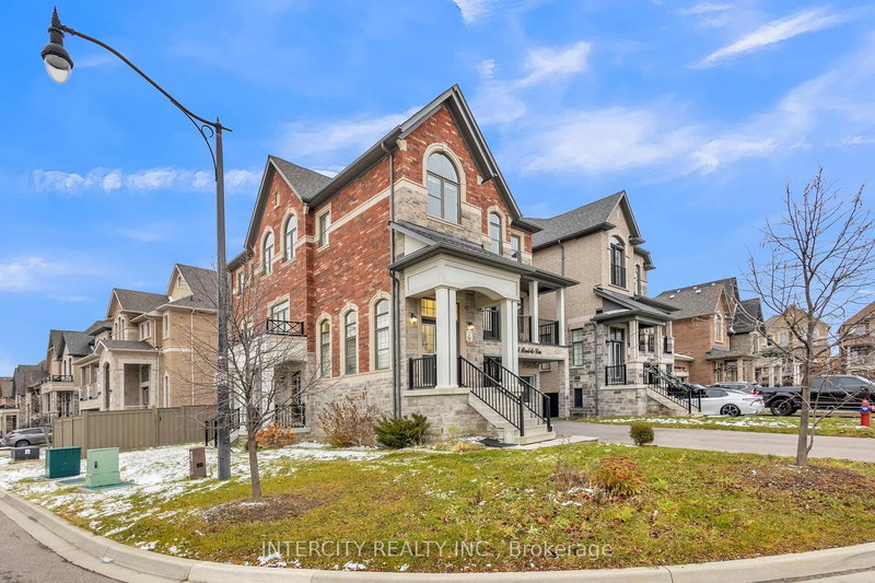 45 Roulette Cres, Brampton, L7A 4R6 | Image 3