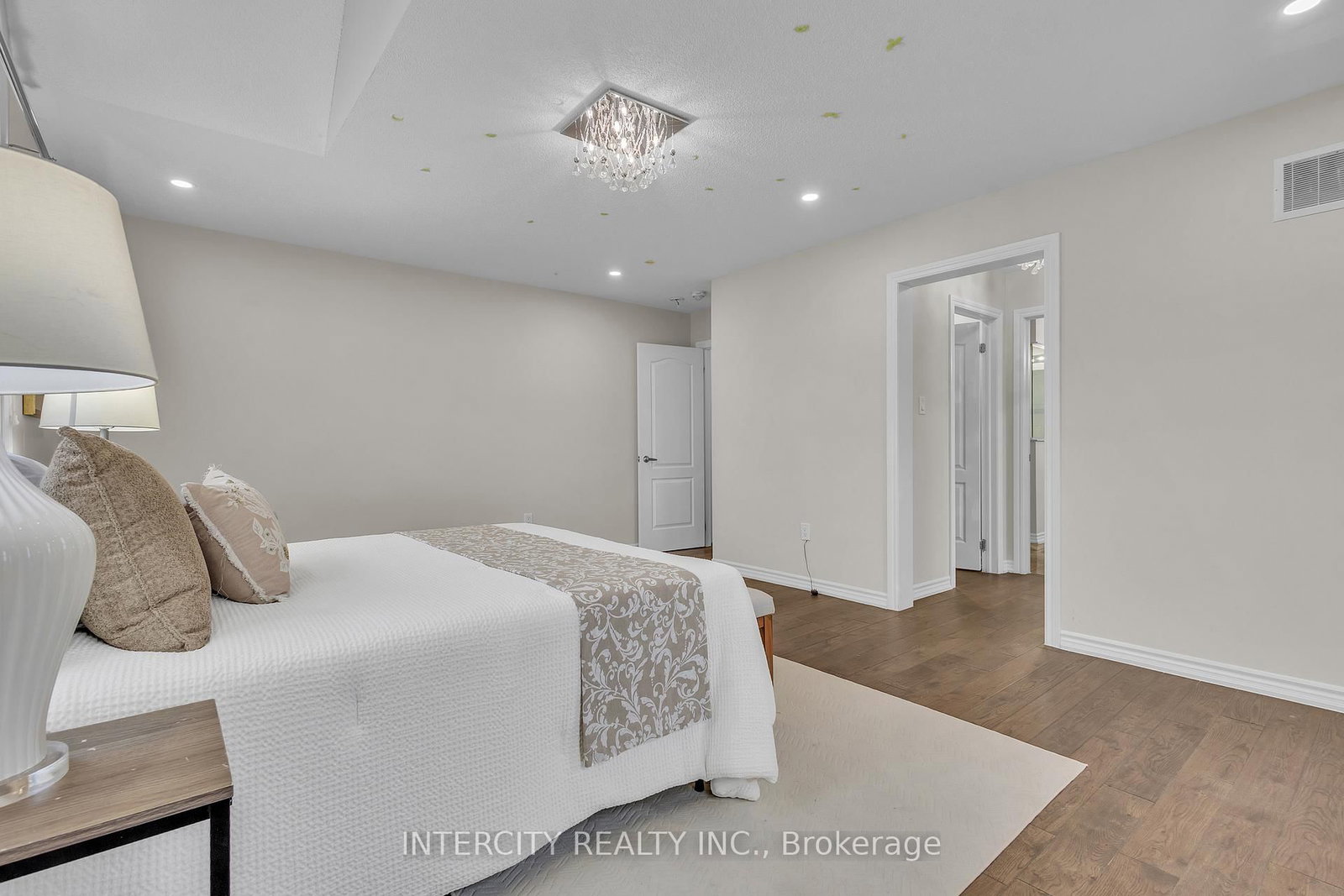 45 Roulette Crescent - Photo 32