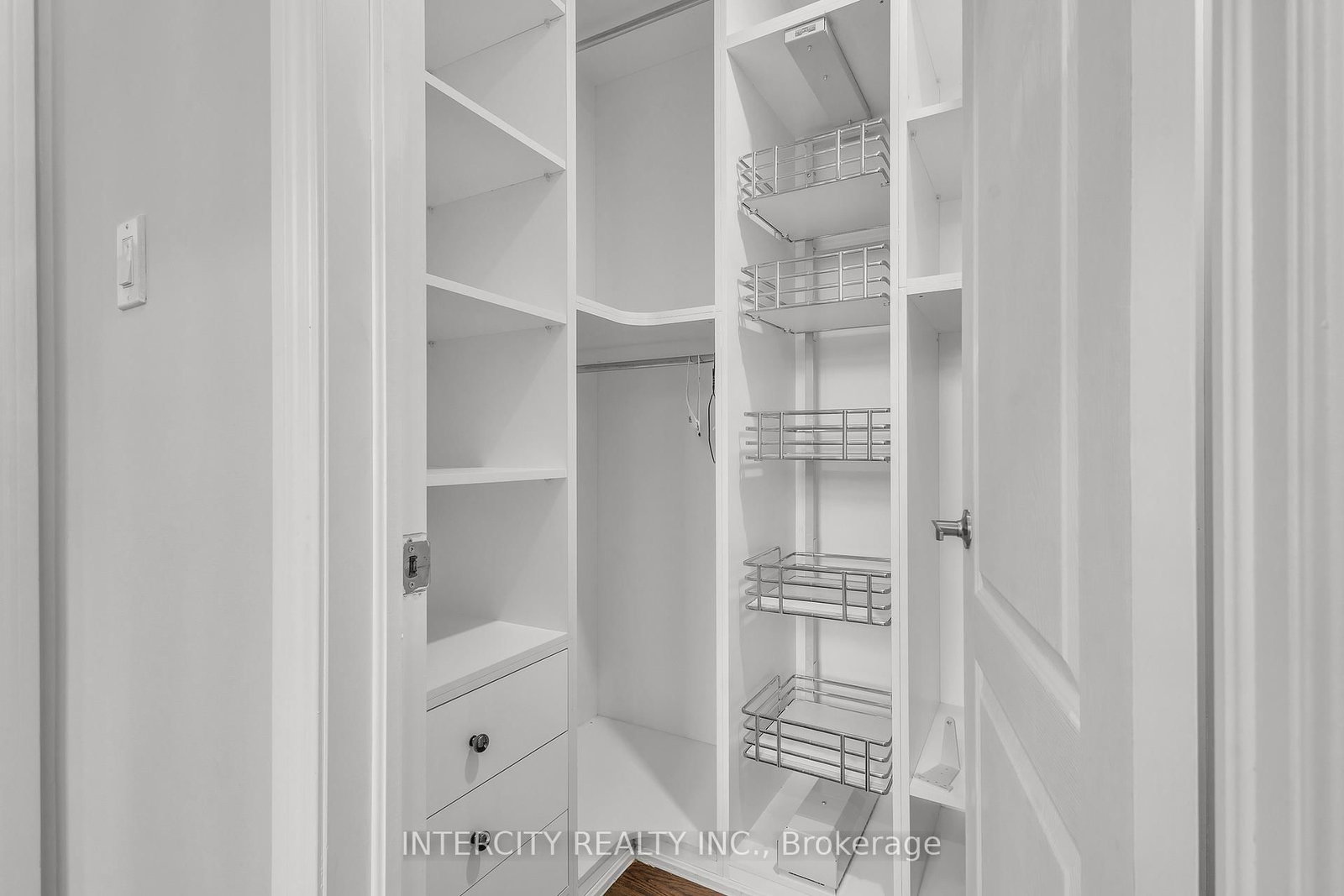 45 Roulette Crescent - Photo 33