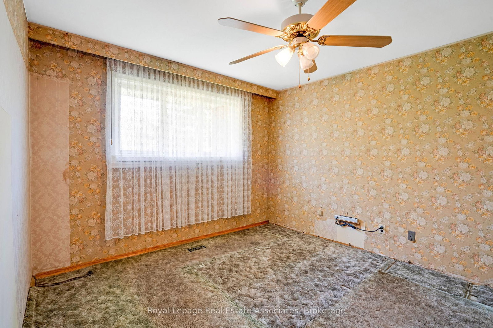 502 Falgarwood Drive - Photo 10