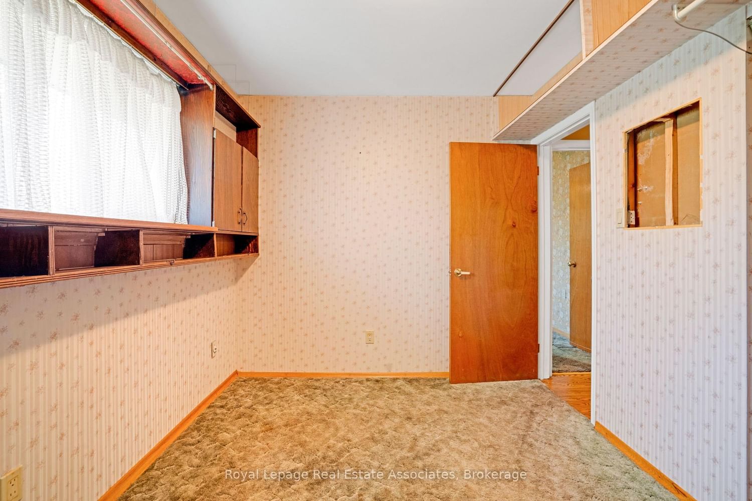 502 Falgarwood Drive - Photo 14