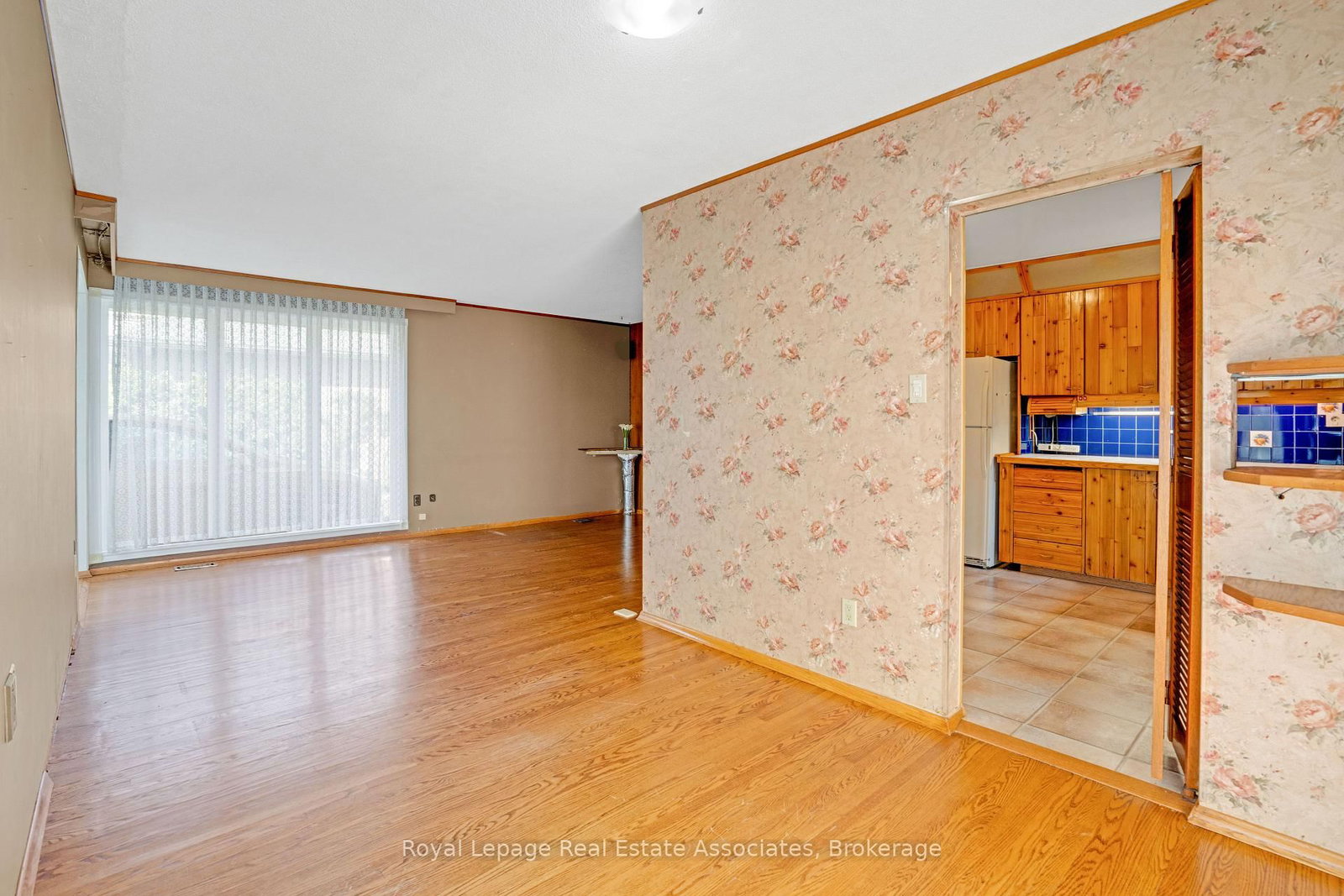 502 Falgarwood Drive - Photo 7