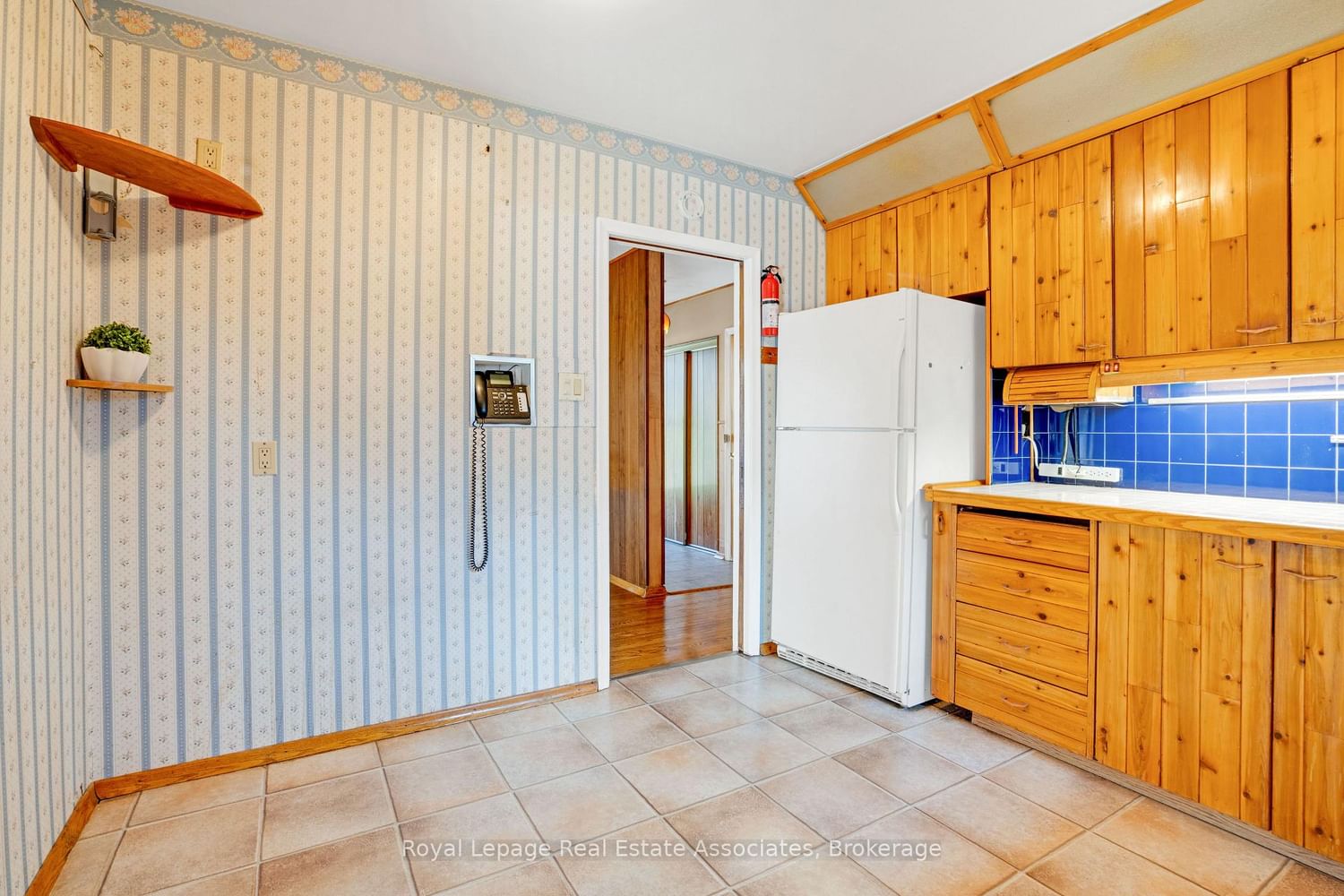 502 Falgarwood Drive - Photo 9