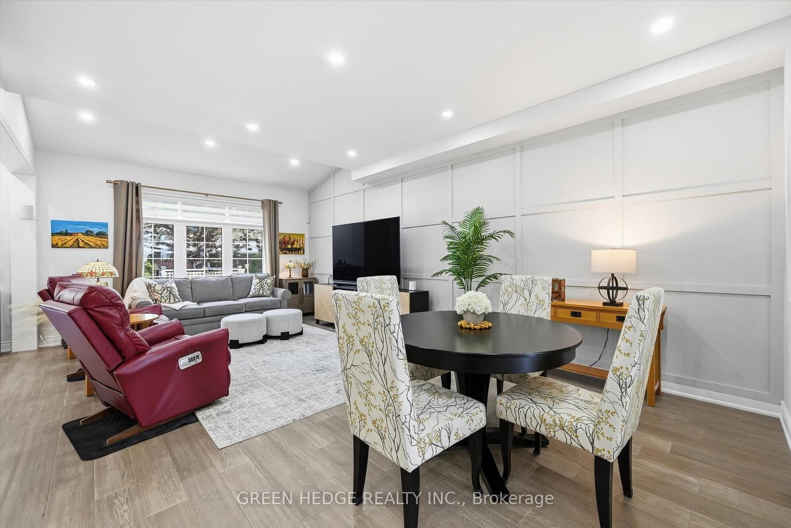 4360 Millcroft Park Drive, Unit 5 - Photo 5