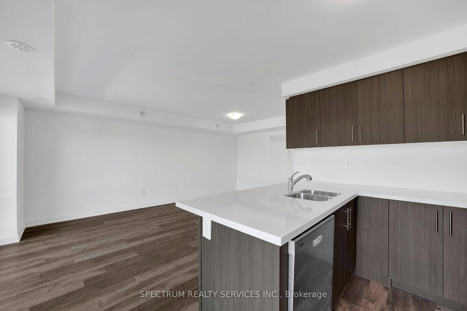 25 Romilly Avenue, Unit 15 - Photo 13