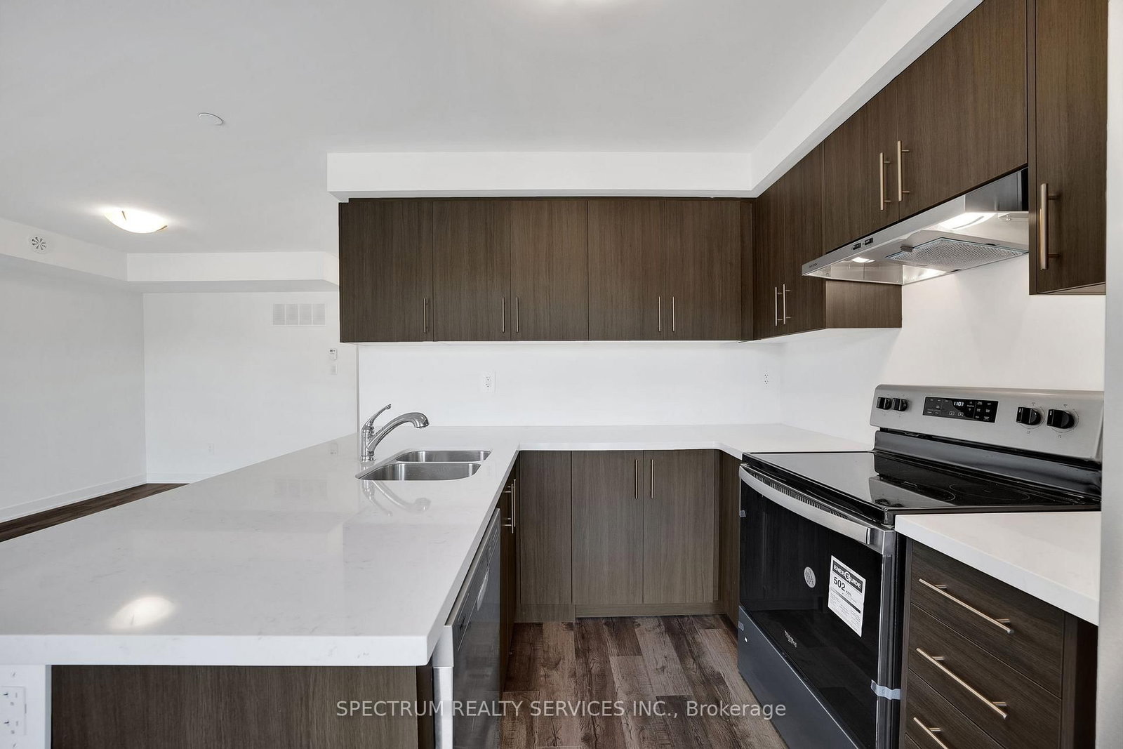 25 Romilly Avenue, Unit 15 - Photo 15