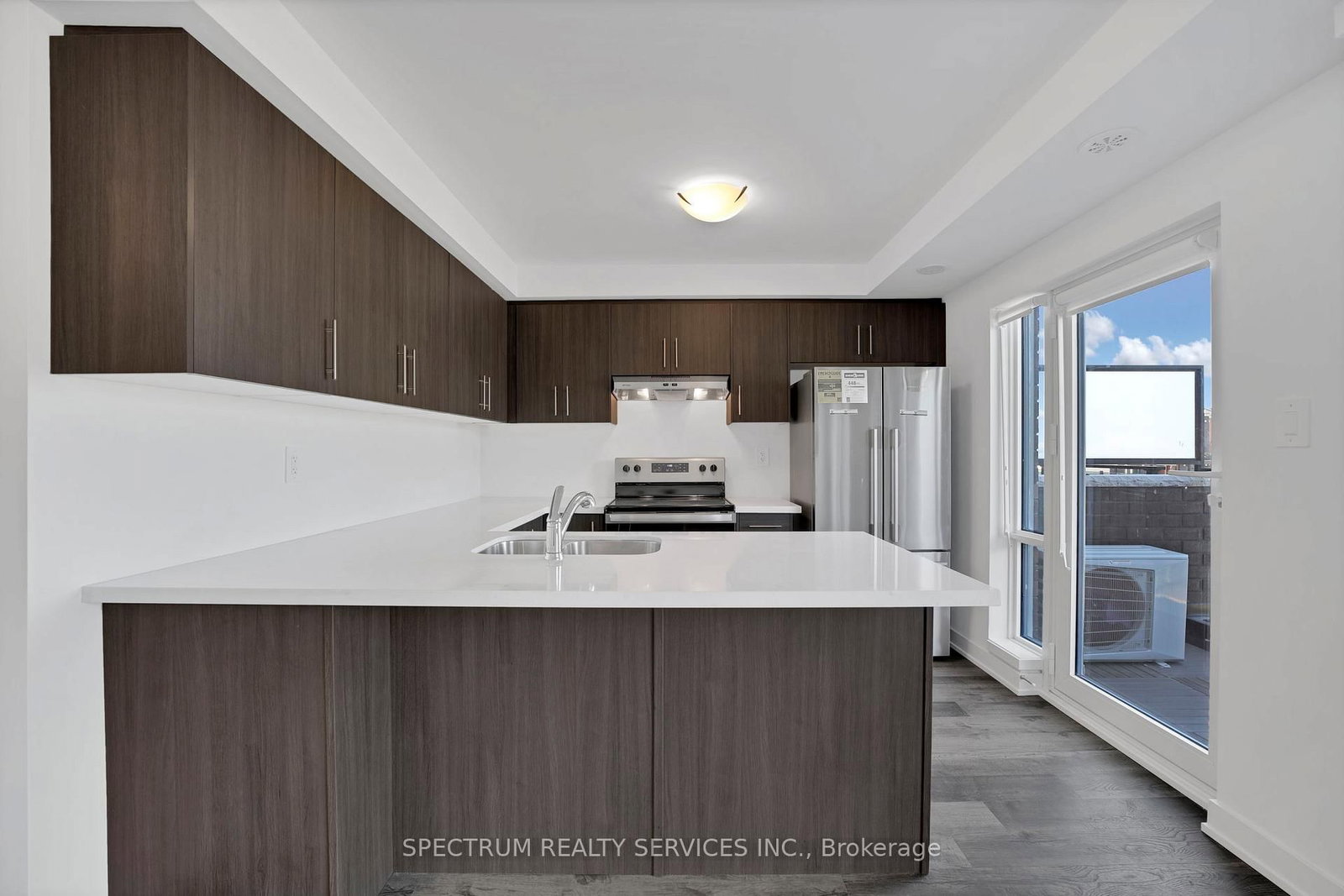 25 Romilly Avenue, Unit 15 - Photo 18