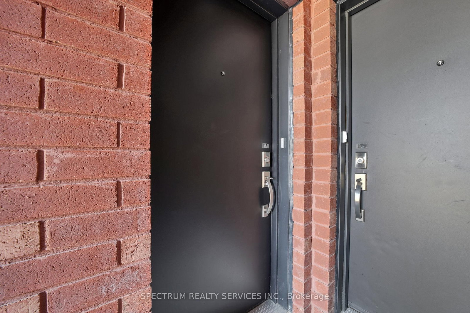 25 Romilly Avenue, Unit 15 - Photo 2