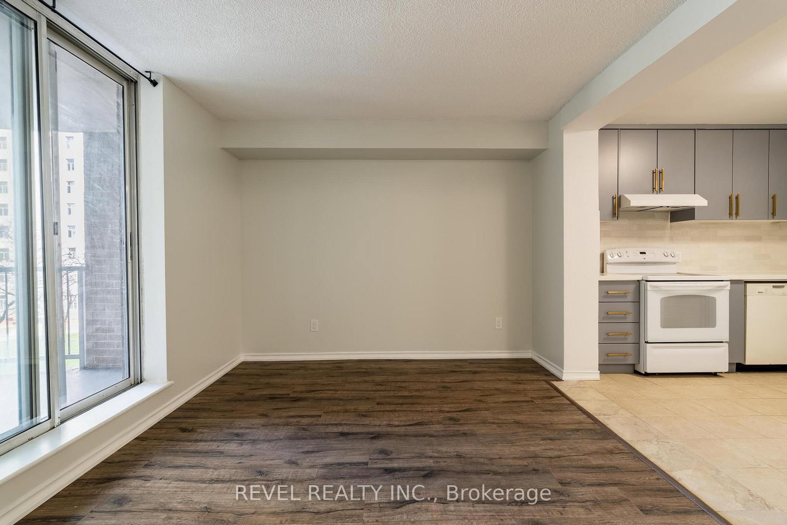 3559 Eglinton Avenue W, Unit 306 - Photo 12