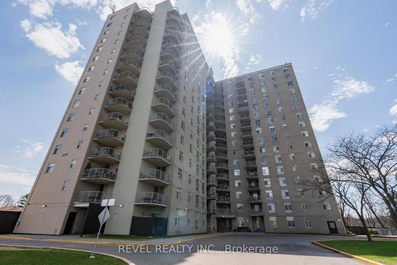 3559 Eglinton Avenue W, Unit 306 - Photo 2