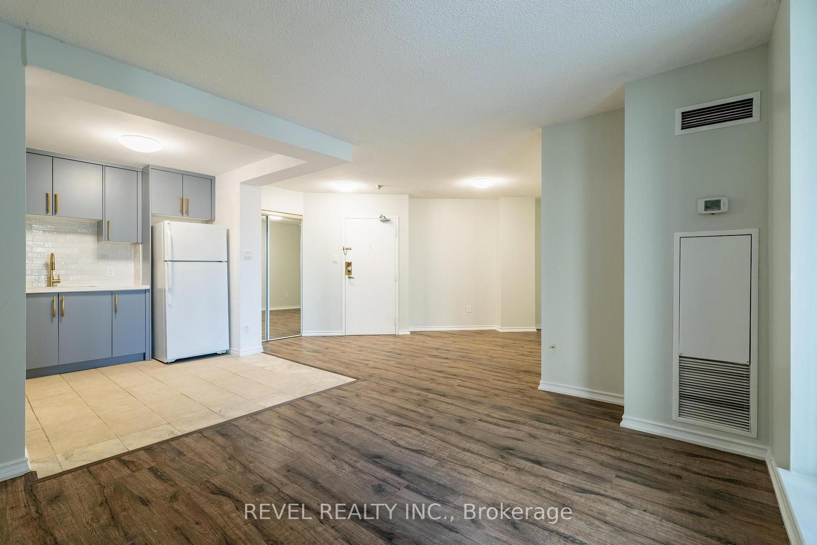 3559 Eglinton Avenue W, Unit 306 - Photo 9