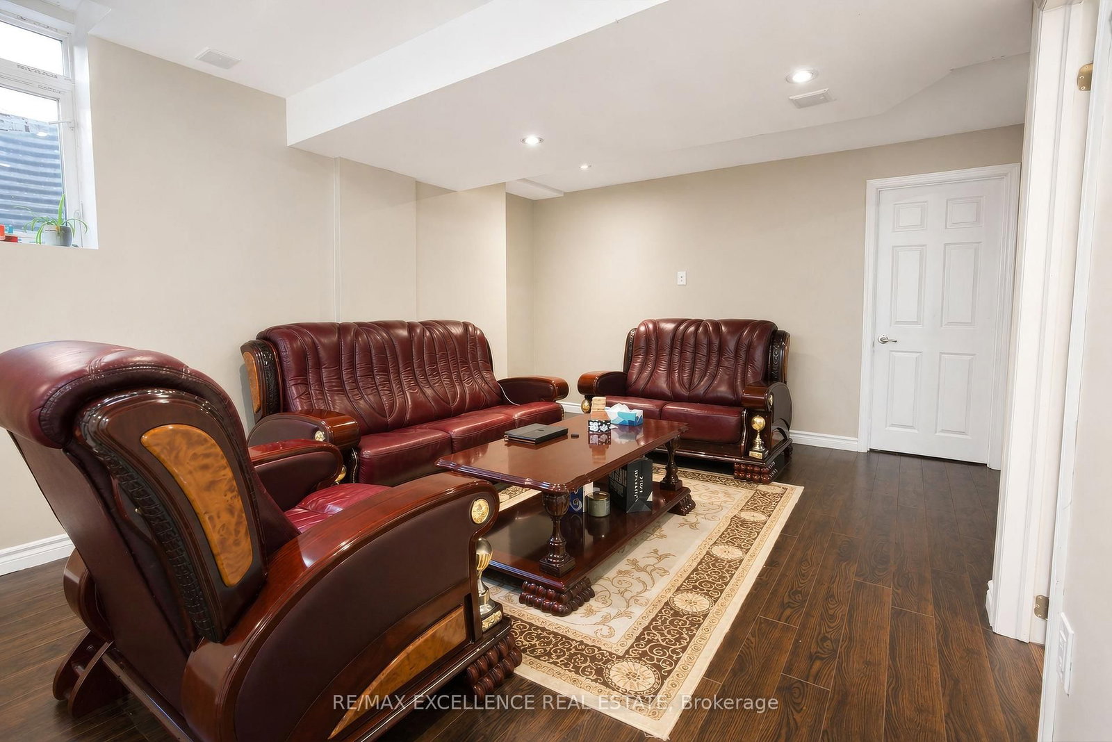 5 Castlegate Boulevard - Photo 20