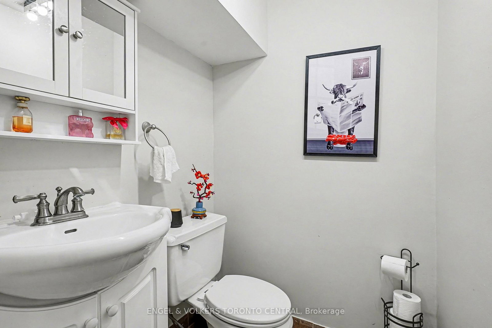 6779 Glen Erin Drive, Unit 19 - Photo 23