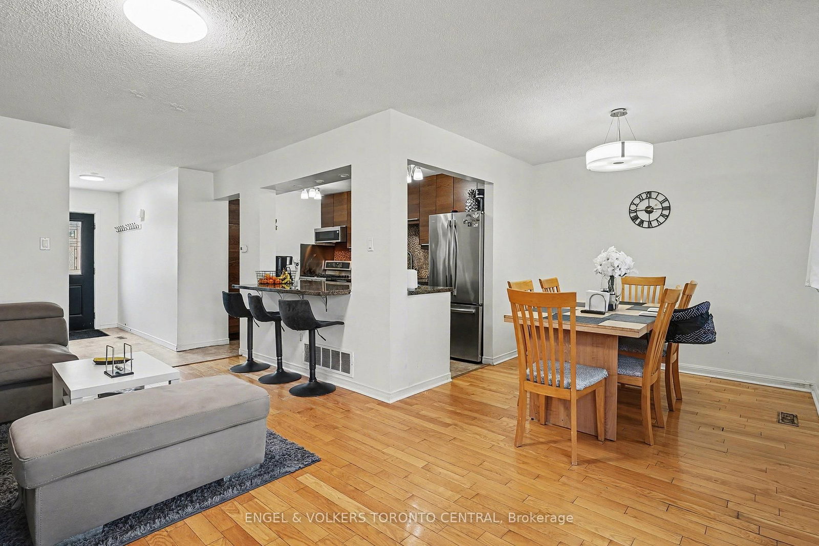 6779 Glen Erin Drive, Unit 19 - Photo 6