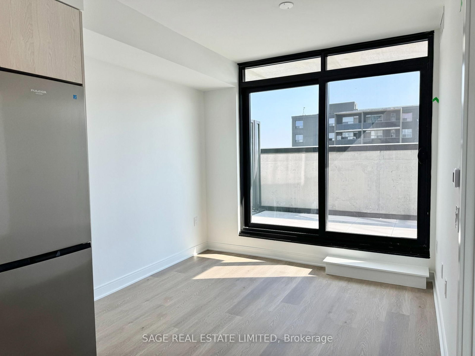 86 Dundas Street E, Unit 806 - Photo 5