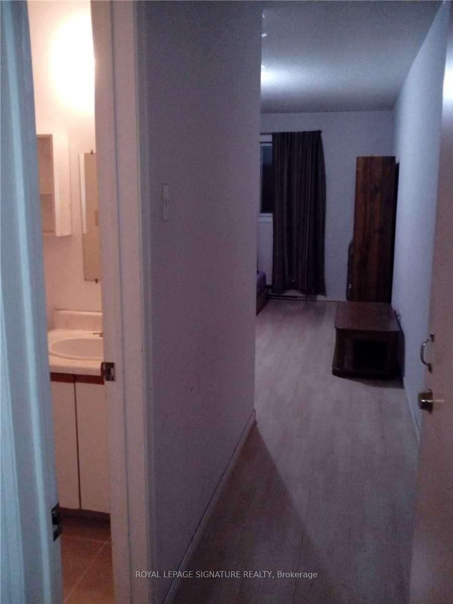 1853 Davenport Road - Photo 16