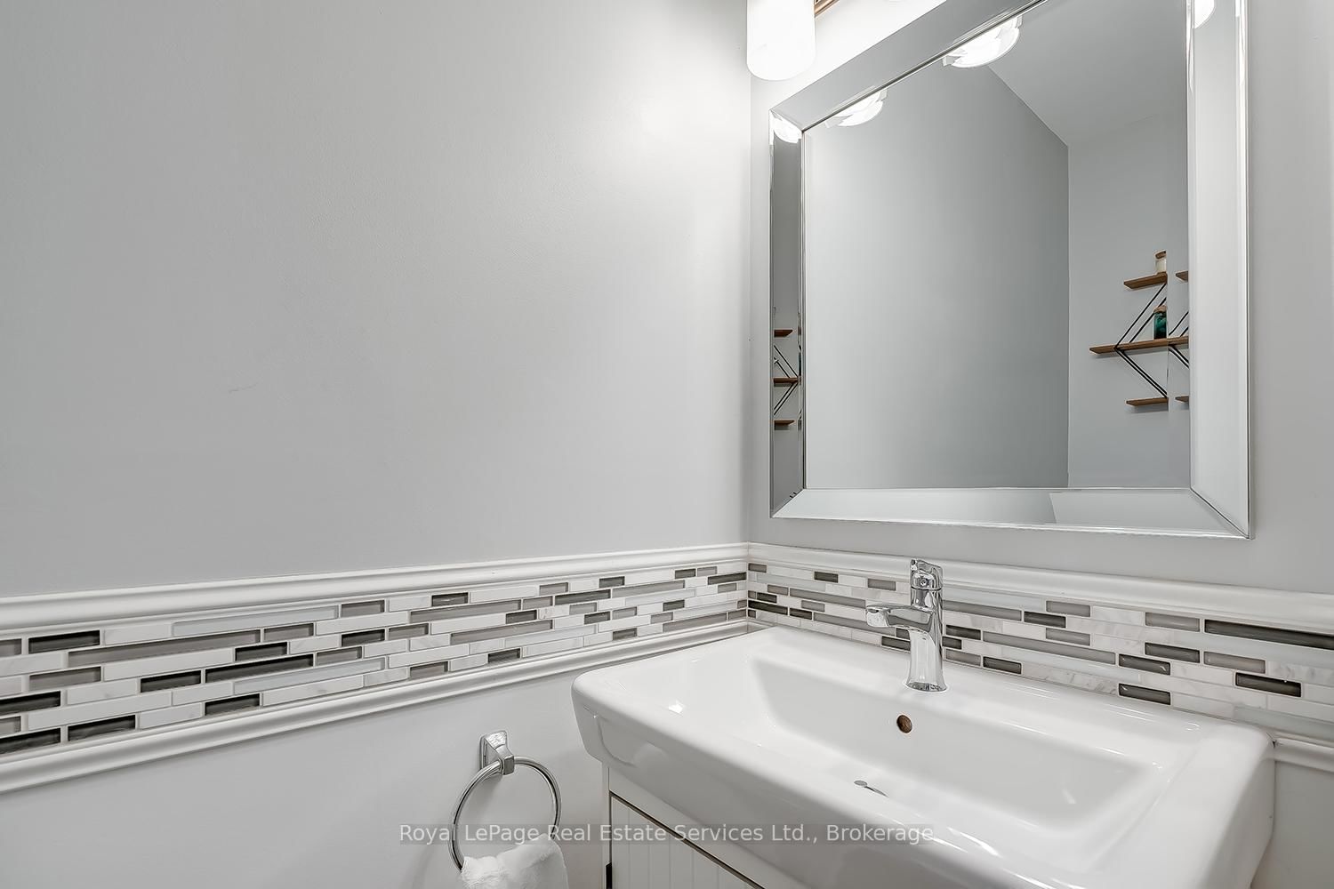 1573 Westminster Place - Photo 14