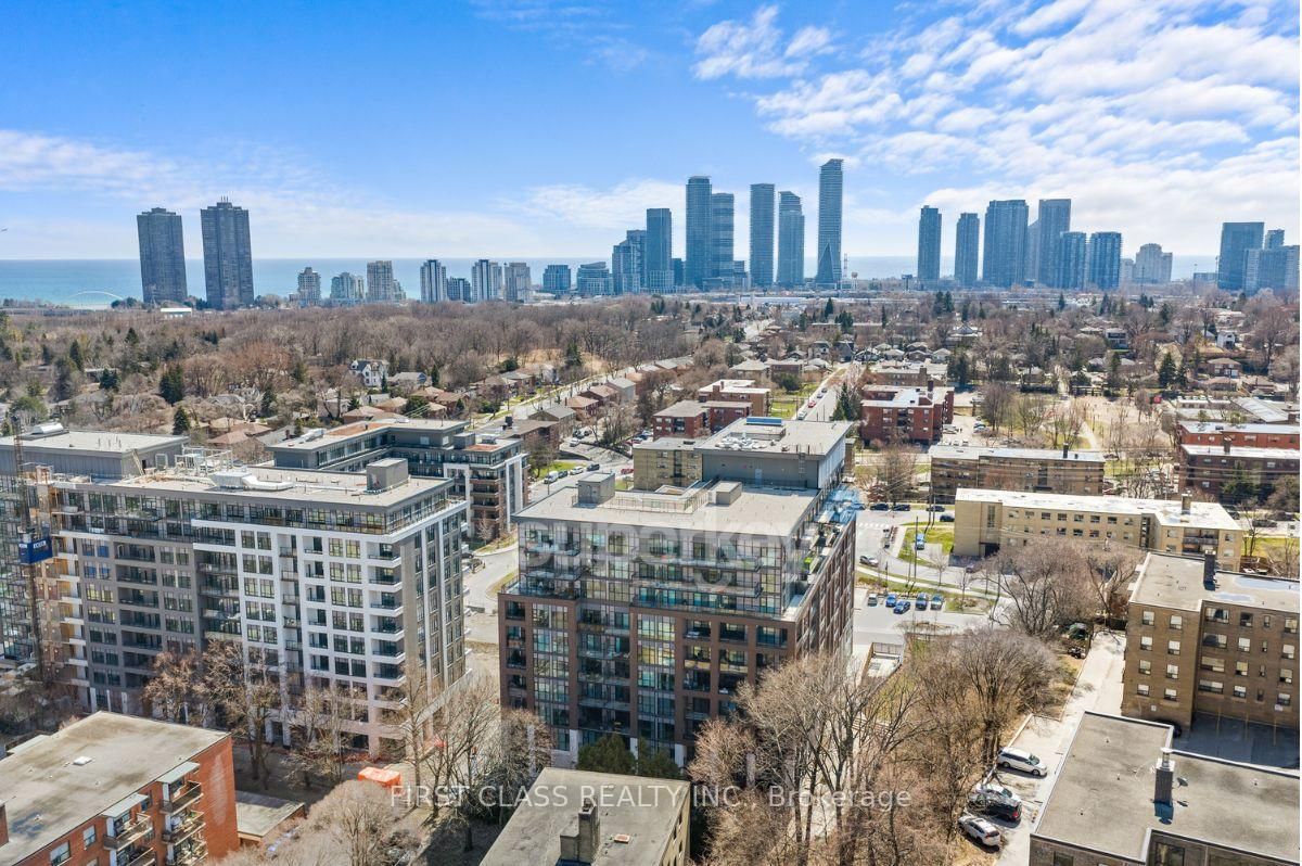25 Neighbourhood Lane, Unit 811