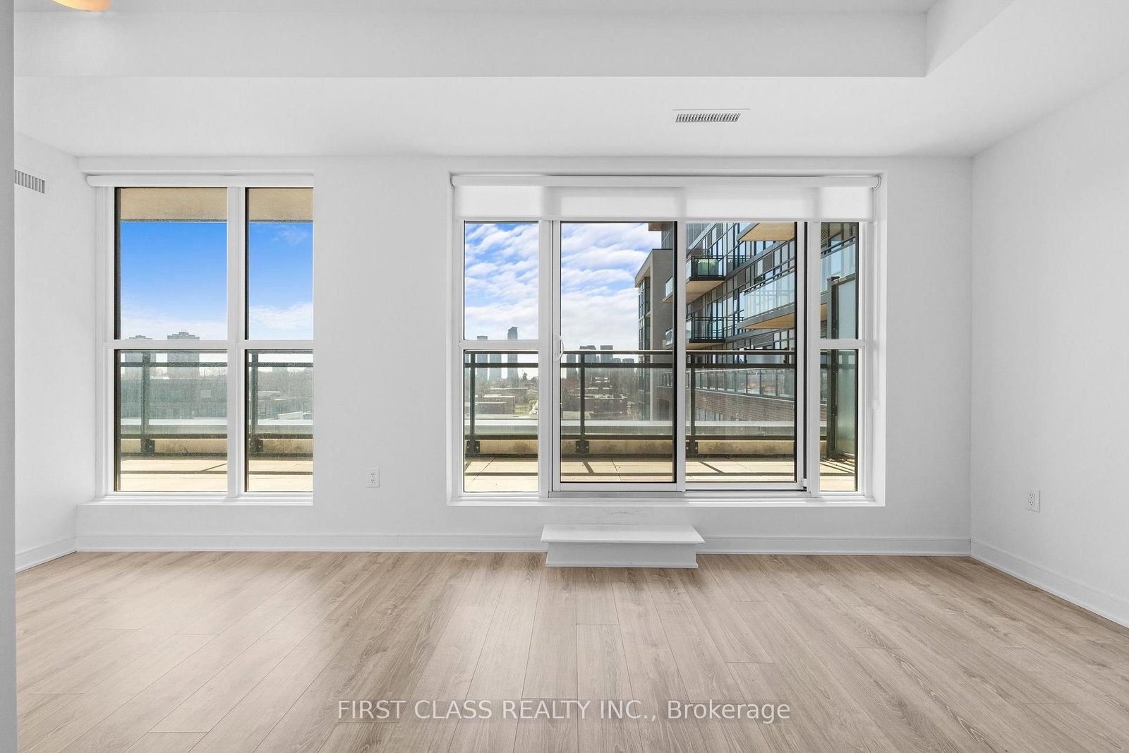 25 Neighbourhood Lane, Unit 811 - Photo 12