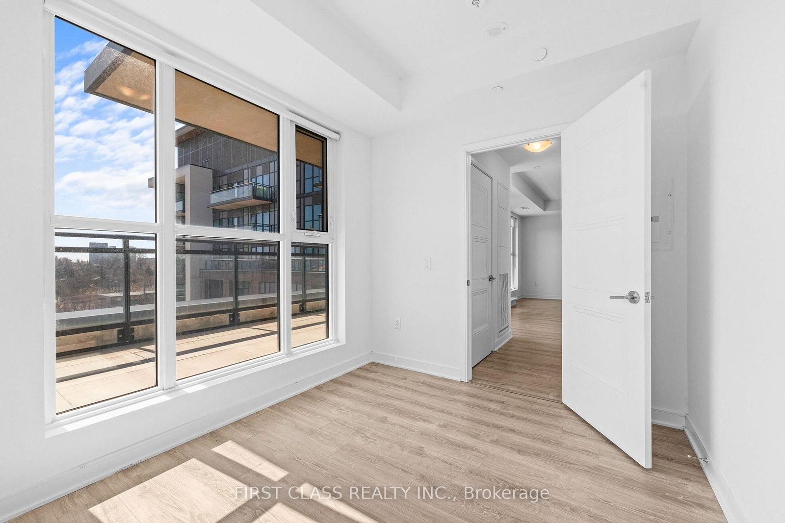 25 Neighbourhood Lane, Unit 811 - Photo 18