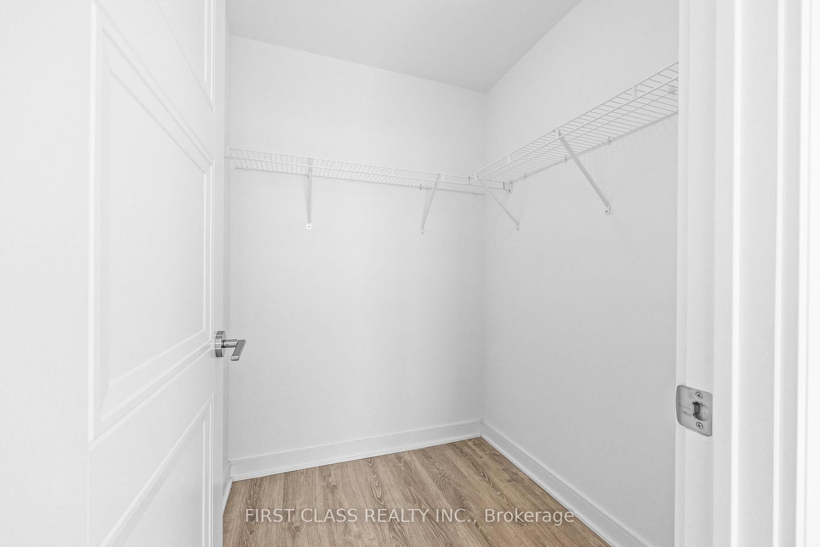 25 Neighbourhood Lane, Unit 811 - Photo 20