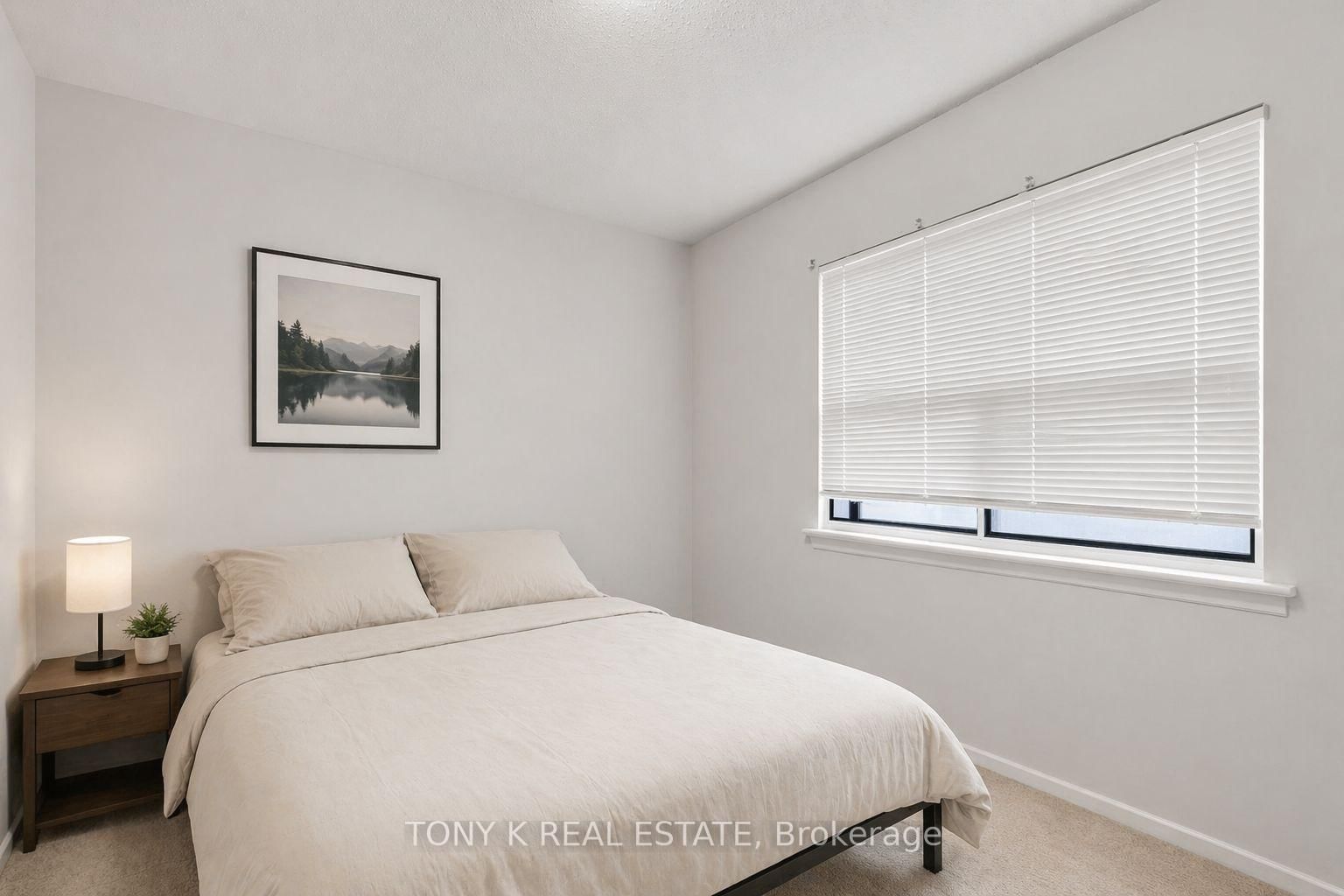 3012 Keele Street - Photo 4