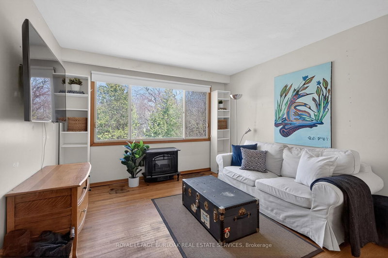 283 Kenwood Ave, Burlington, L7L 4L9 | Image 3