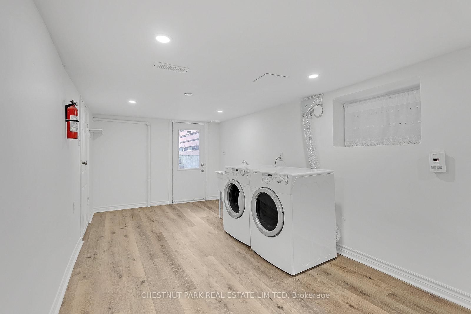 1383 Lansdowne Avenue - Photo 16