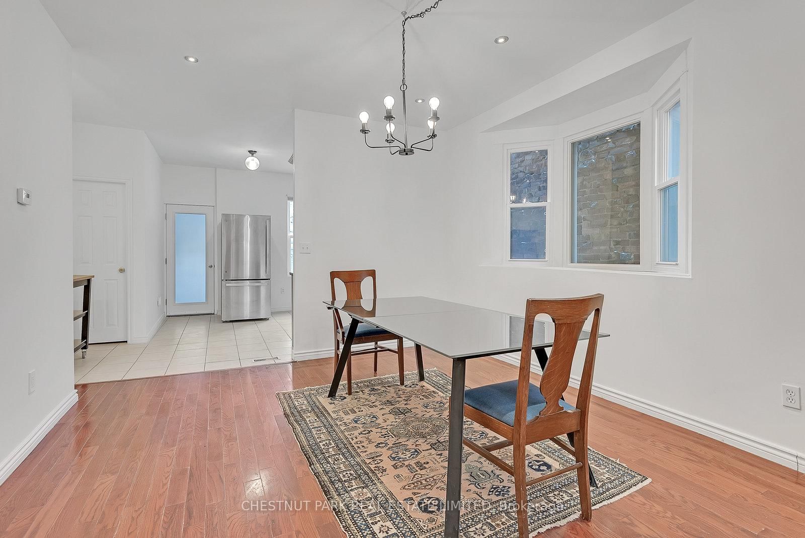 1383 Lansdowne Avenue - Photo 8