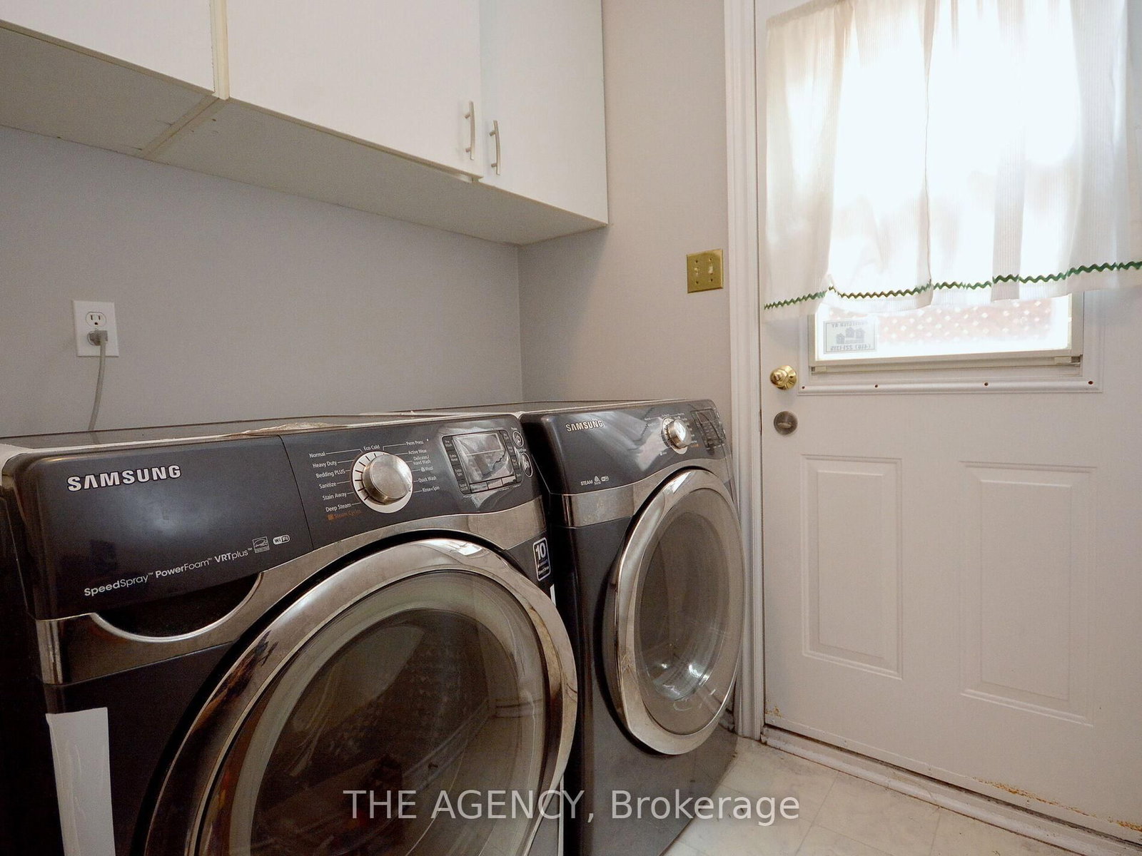 6097 Douguy Boulevard, Unit Upper - Photo 19