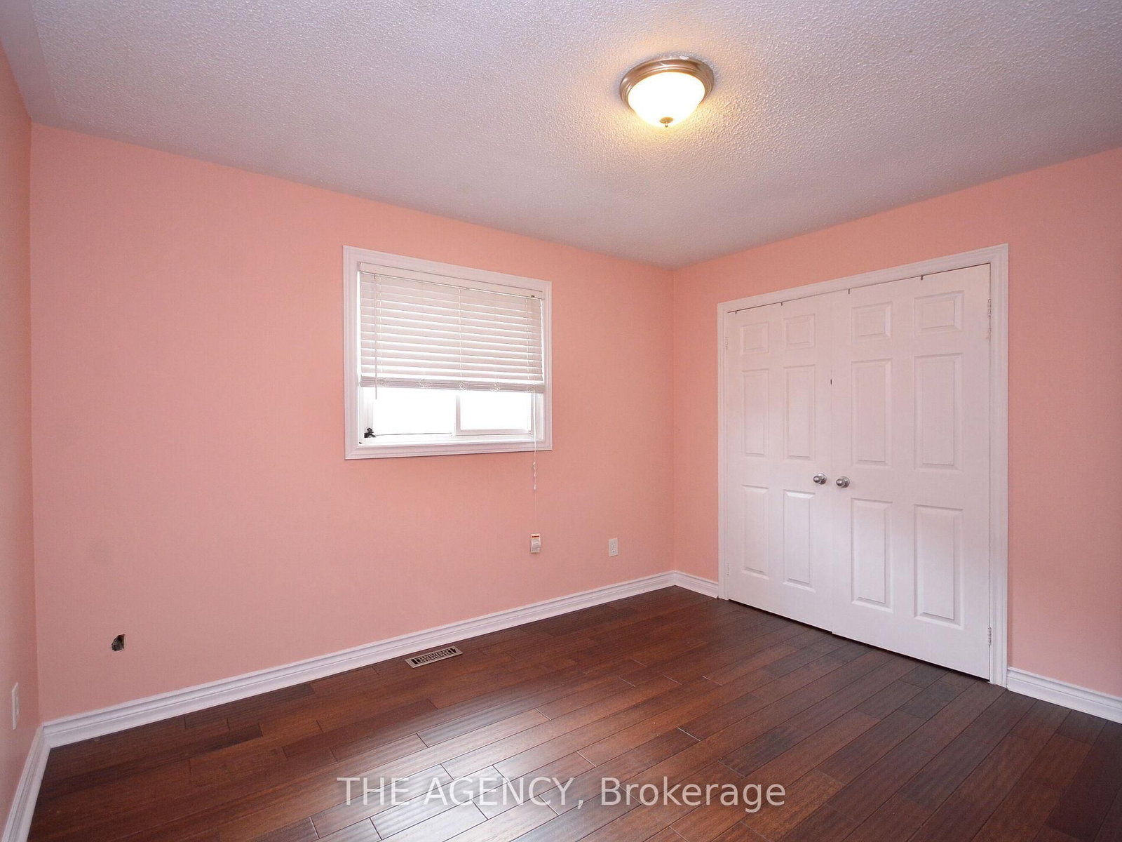 6097 Douguy Boulevard, Unit Upper - Photo 32