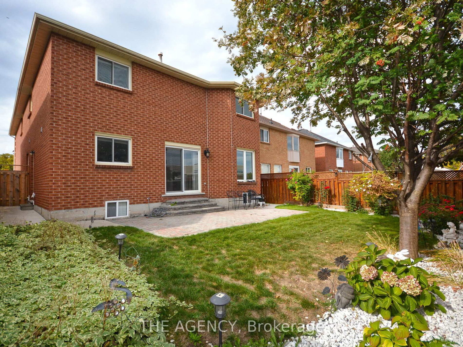 6097 Douguy Boulevard, Unit Upper - Photo 37