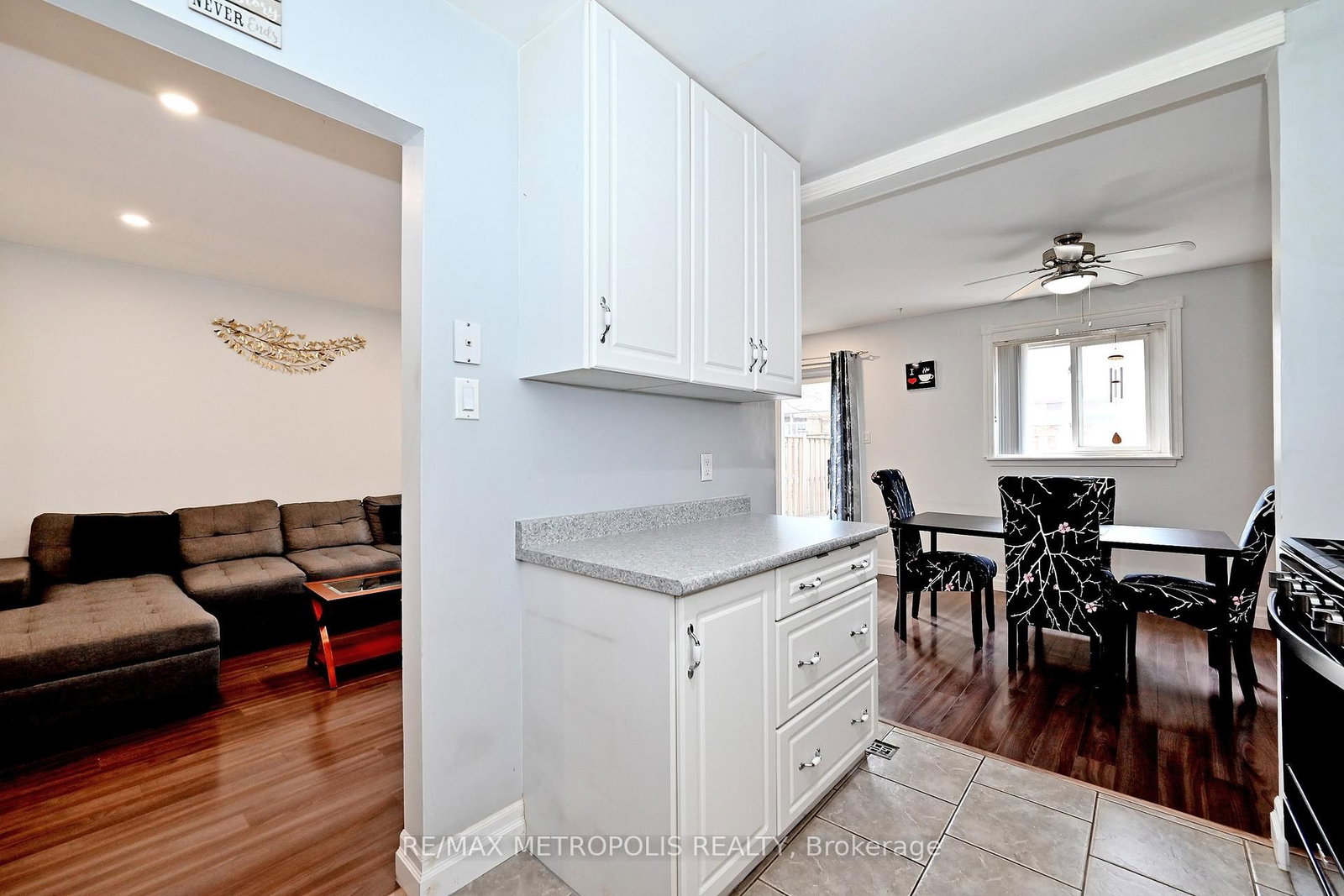 45 Hansen Road N, Unit 83 - Photo 20